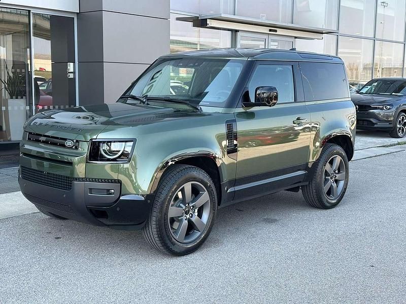 Nuova Land Rover Defender SE Dynamic 200 CV (147 kW) 2026 Woolstone green SUV