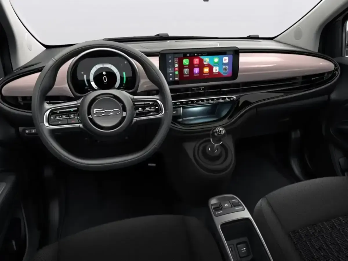 Uusi Fiat 500 Icon 65 HP (47 kW) 2026 Vaaleanpunainen Sedan