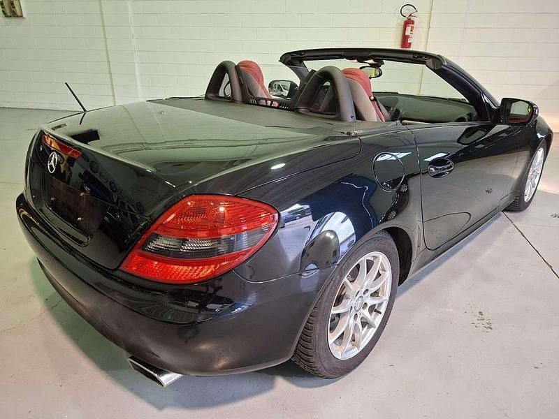 Usata Mercedes SLK200 2LOOK Edition 184 CV (135 kW) 2008 Nero Cabrio