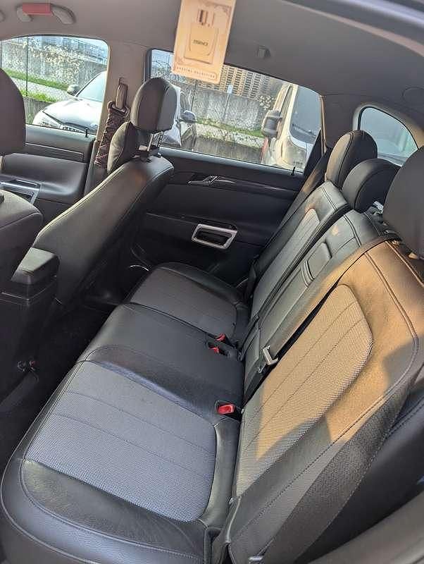 Usata Opel Antara Cosmo 163 CV (119 kW) 2012 Nero SUV