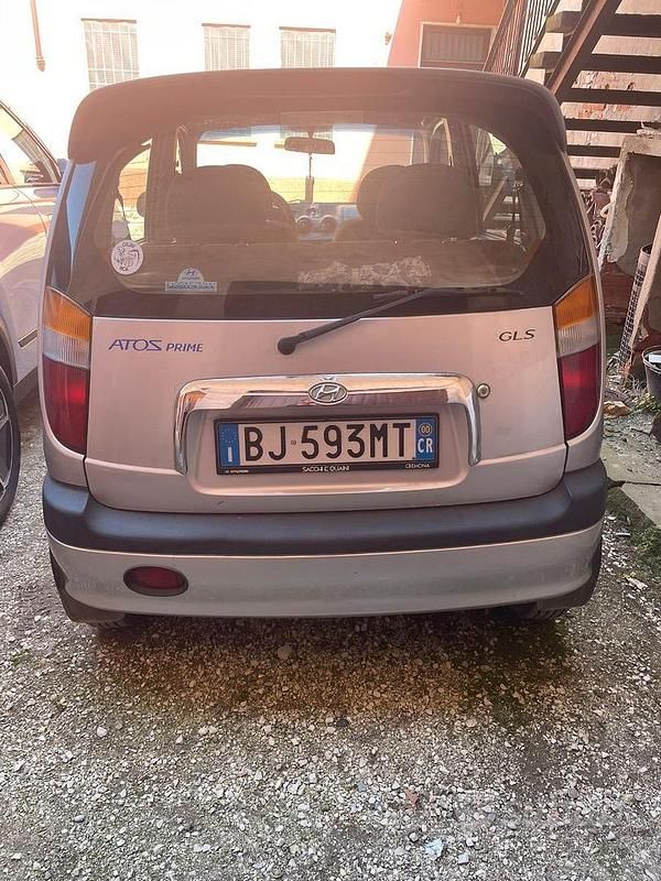 Usata Hyundai Matrix 2004 Grigio Monovolume