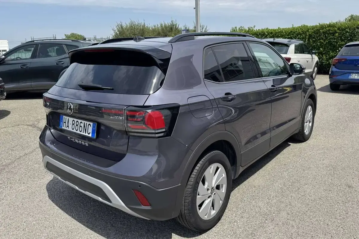 Usata VW T-Cross Edition 95 CV (69 kW) 2025 Smoky grey met SUV
