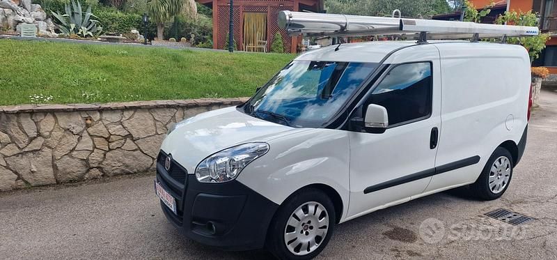 Usata Fiat Doblò Active 105 CV (77 kW) 2014 Bianco Monovolume