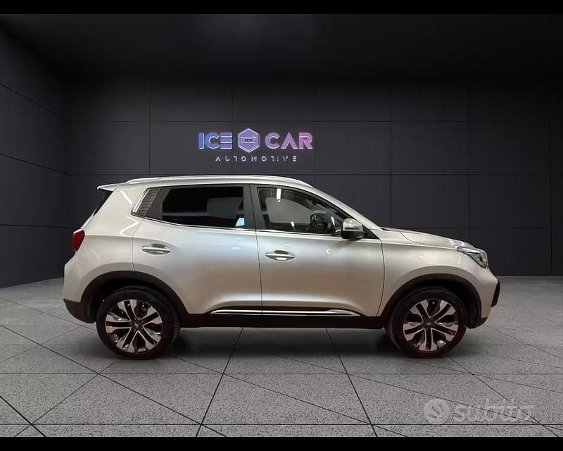 Usata DR DR 5.0 117 CV (86 kW) 2023 Grigio SUV