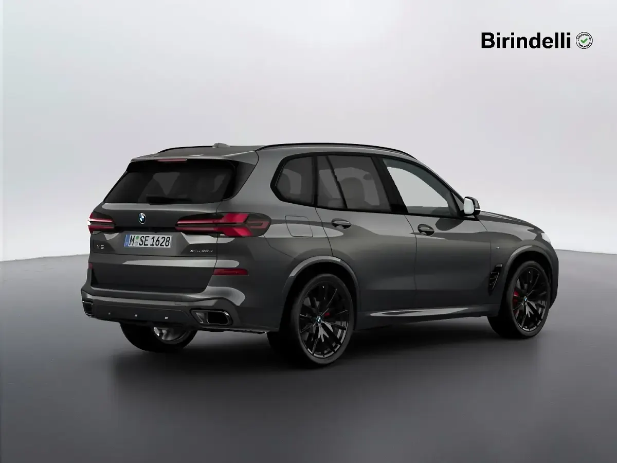 Begagnad BMW X5 M Sport 2025 Vit SUV