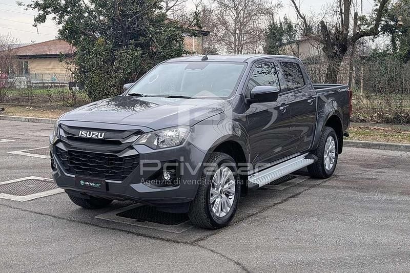 Grigio Usata 2025 Isuzu D-Max SUV | 36.490 € (Cara) - Immagine 1/4