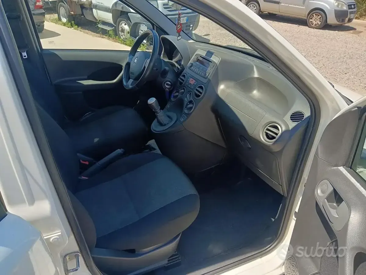 Usata Fiat Panda 4x4 69 CV (50 kW) 2010 Bianco Utilitaria