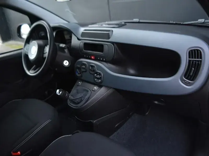 Usata Fiat Panda Pop 65 CV (47 kW) 2025 Rosso Berlina