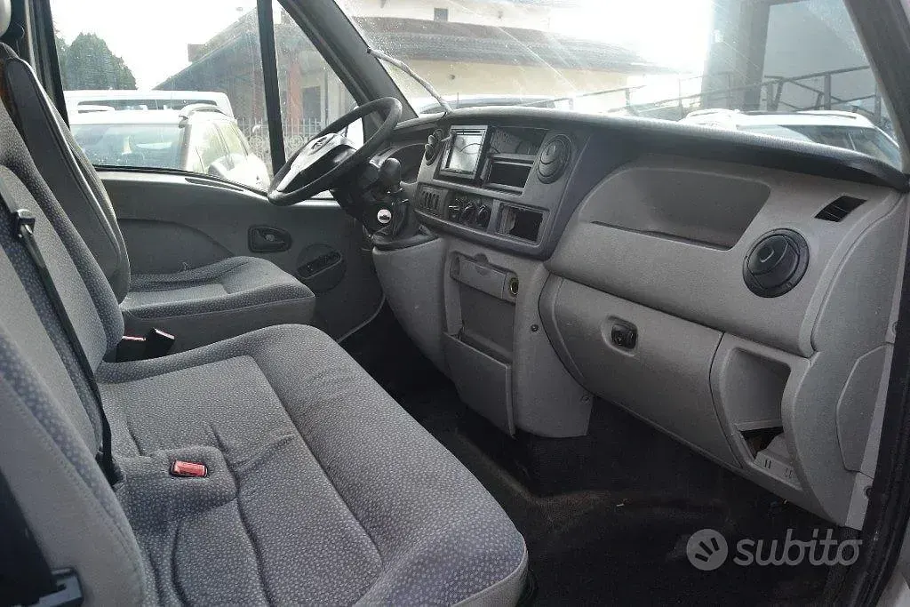 Usata Opel Movano 136 CV (100 kW) 2004 Bianco Berlina