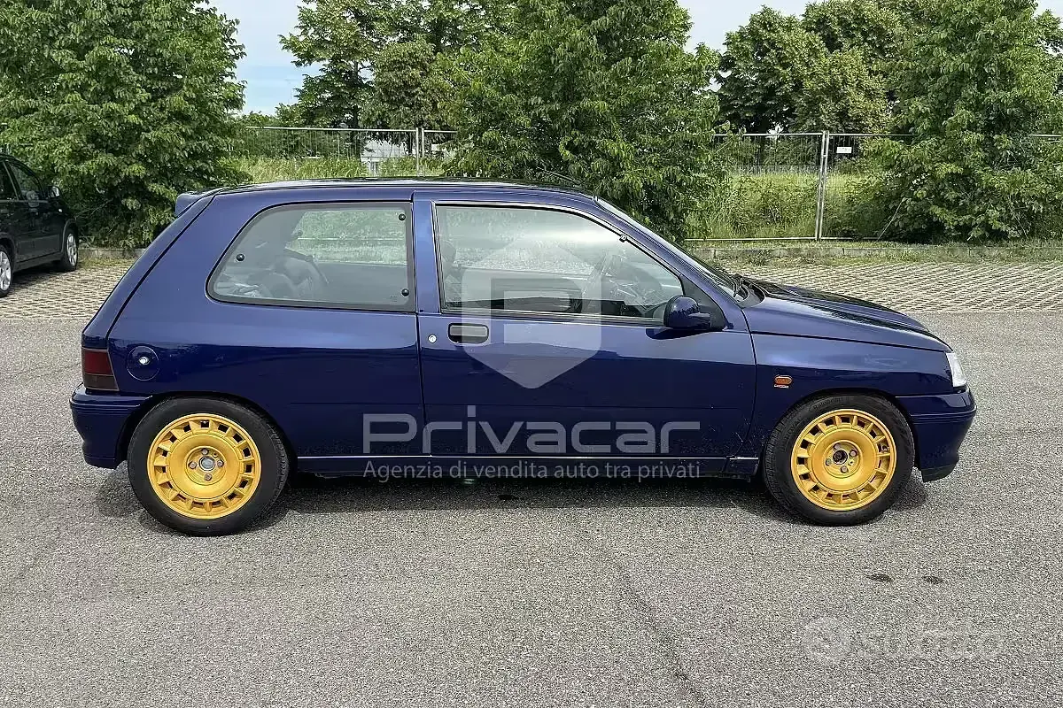 Usata Renault Clio 135 CV (99 kW) 1995 Blu Utilitaria
