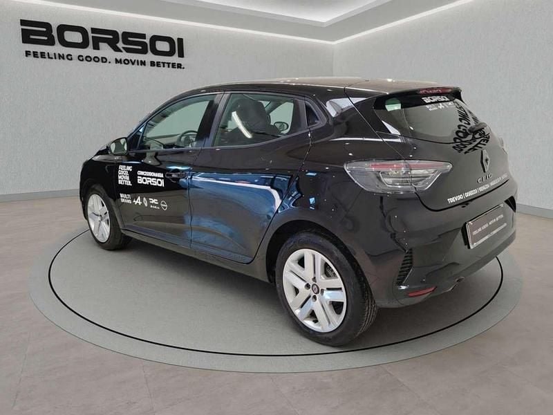 Begagnad Renault Clio V Evolution 101 HK (74 kW) 2024 Svart Sedan