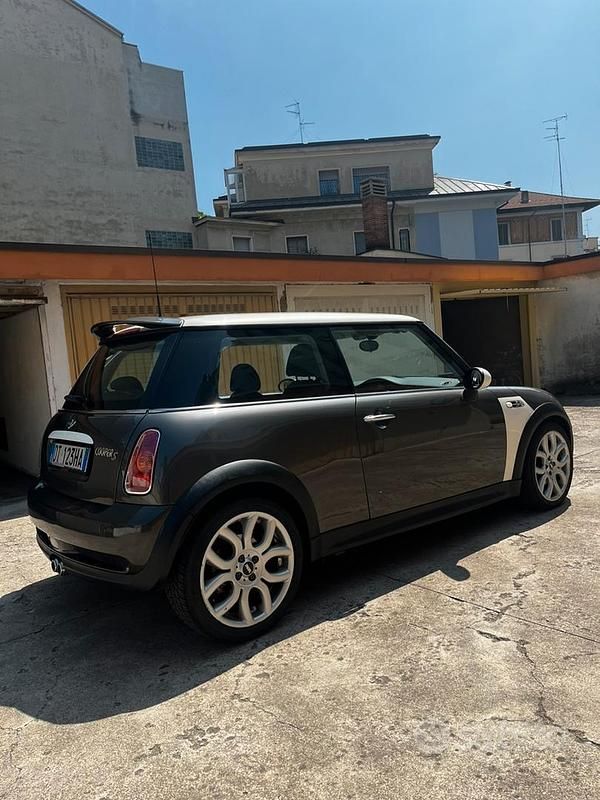 Usata Mini Cooper S 163 CV (119 kW) 2002 Utilitaria