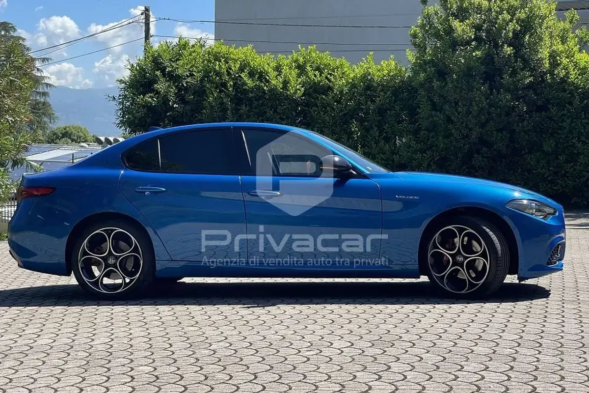 Usata Alfa Romeo Giulia Veloce 280 CV (205 kW) 2022 Blu Berlina