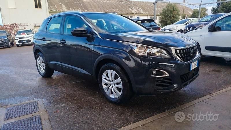 Usata Peugeot 3008 Business-Line 130 CV (95 kW) 2020 Blu Station wagon