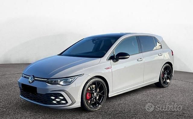 Usata VW Golf VIII GTI 245 CV (180 kW) 2024 Grigio Berlina