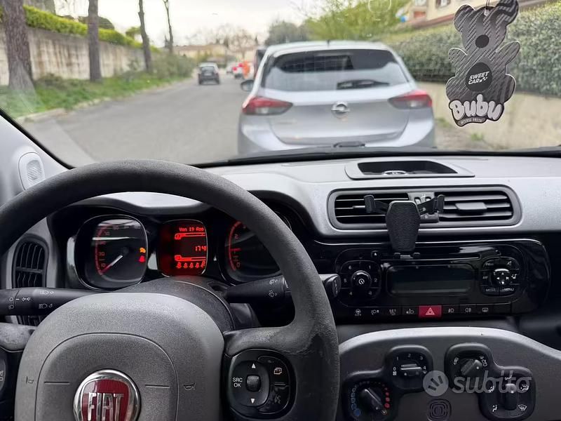 Usata Fiat Panda 69 CV (50 kW) 2012 Bianco Utilitaria