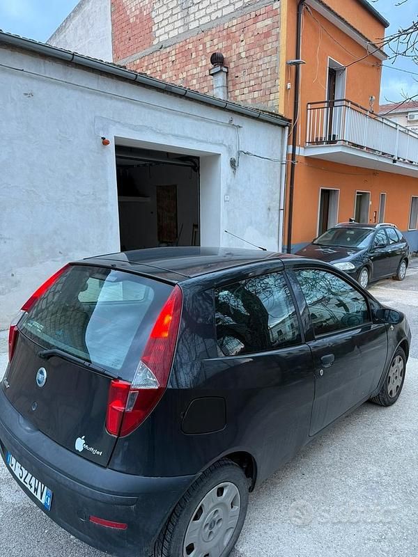 Usata Fiat Punto 2005 Nero Utilitaria