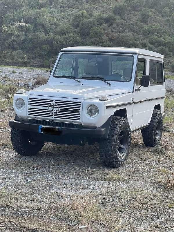 Usata Mercedes G240 72 CV (52 kW) 1982 SUV