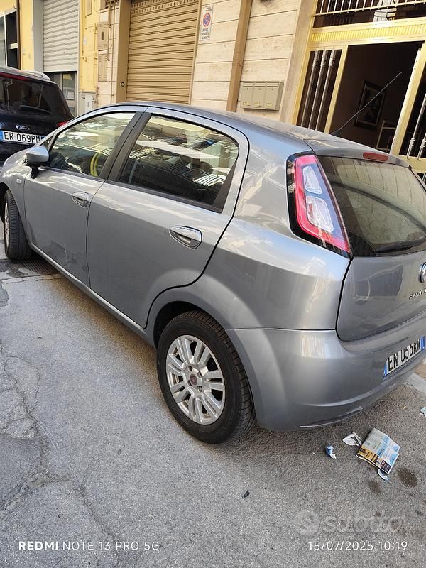 Usata Fiat Punto Easy 75 CV (55 kW) 2012 Grigio Utilitaria