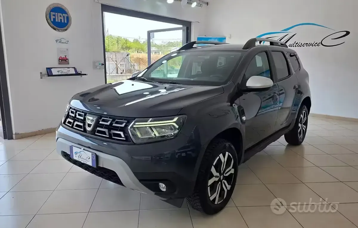 Usata Dacia Duster Prestige 150 CV (110 kW) 2022 Grigio SUV