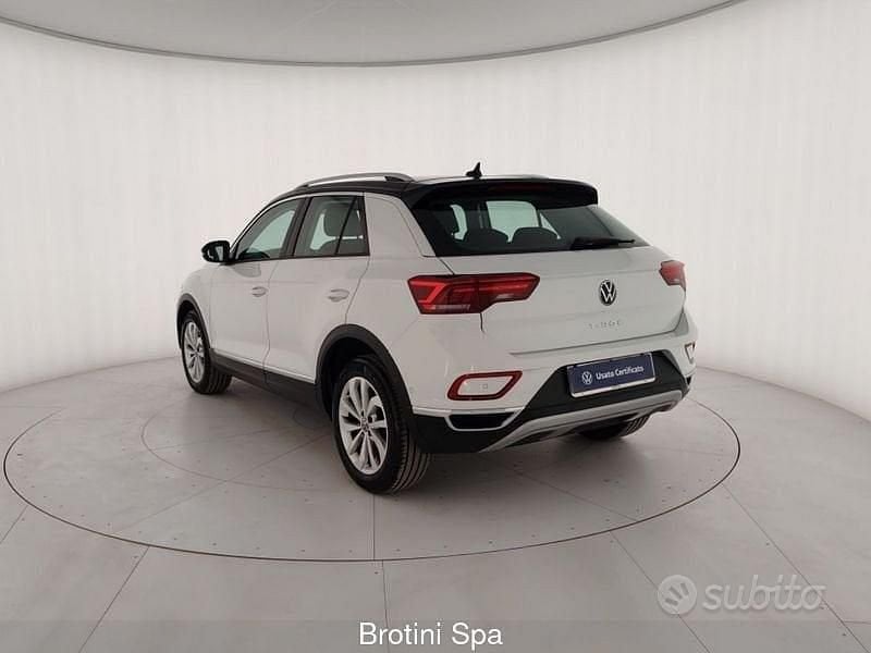 Usata VW T-Roc Style 110 CV (80 kW) 2022 Grigio SUV