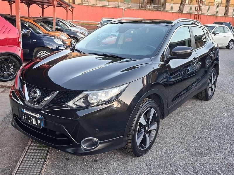 Usata Nissan Qashqai Tekna 131 CV (96 kW) 2017 Nero SUV