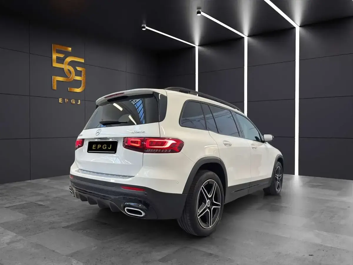 Usata Mercedes GLB200 Premium 150 CV (110 kW) 2022 Bianco SUV