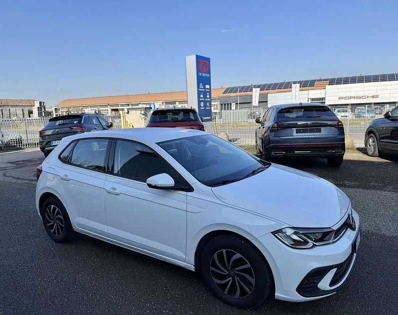 Usata VW Polo Life 95 CV (69 kW) 2023 Bianco Utilitaria