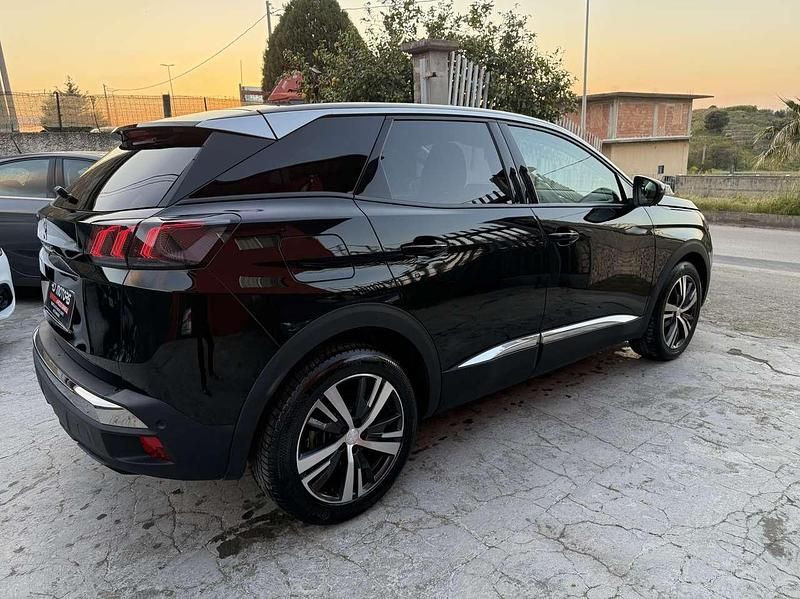 Usata Peugeot 3008 Allure 131 CV (96 kW) 2022 Other SUV