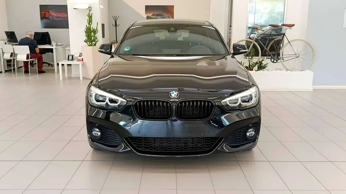 Usata BMW 120 M Sport 184 CV (135 kW) 2019 Nero Utilitaria