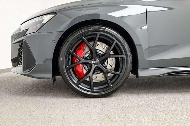 Usata Audi RS3 400 CV (294 kW) 2026 Grigio pastello Berlina