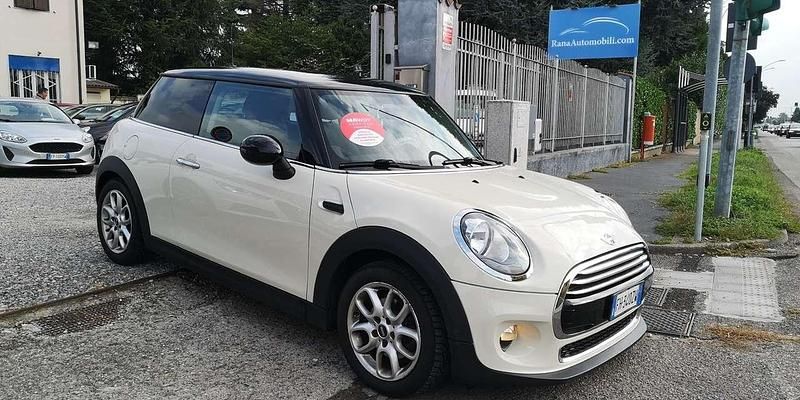 Bianco Usata 2017 Mini Cooper D Due volumi | 13.400 € (Buon prezzo) - Immagine 1/4