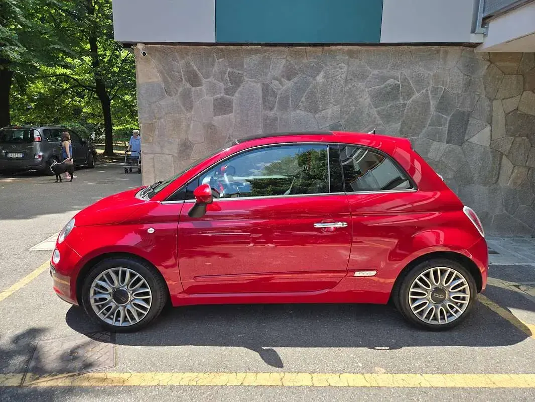 Usata Fiat 500 Lounge 69 CV (50 kW) 2015 Rosso Utilitaria