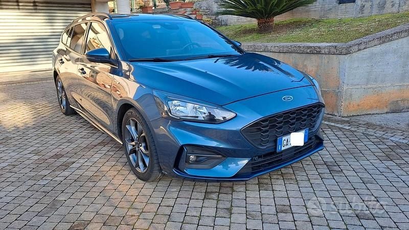 Blu Usata 2020 Ford Focus ST-Line Station wagon | 16.000 € (Molto cara) - Immagine 1/4