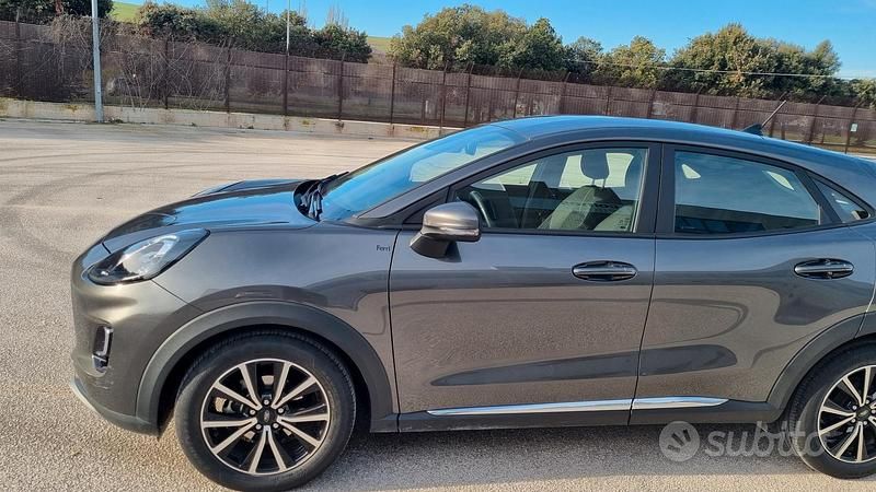 Usata Ford Puma 2023 Grigio SUV