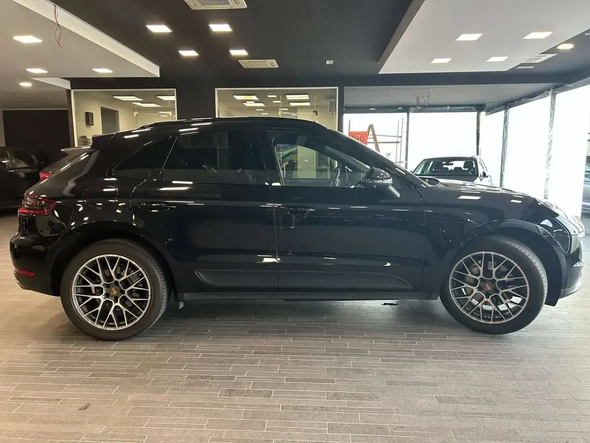 Usata Porsche Macan 250 CV (183 kW) 2017 Nero SUV