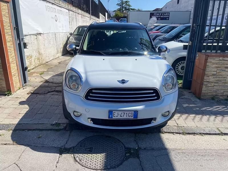 Usata Mini Cooper D Countryman 111 CV (81 kW) 2011 Bianco SUV