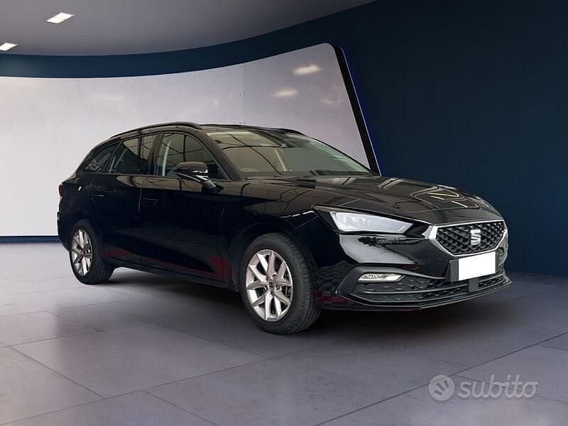 Occasion Seat Leon Style 116 PK (85 kW) 2023 Blauw Stationwagen