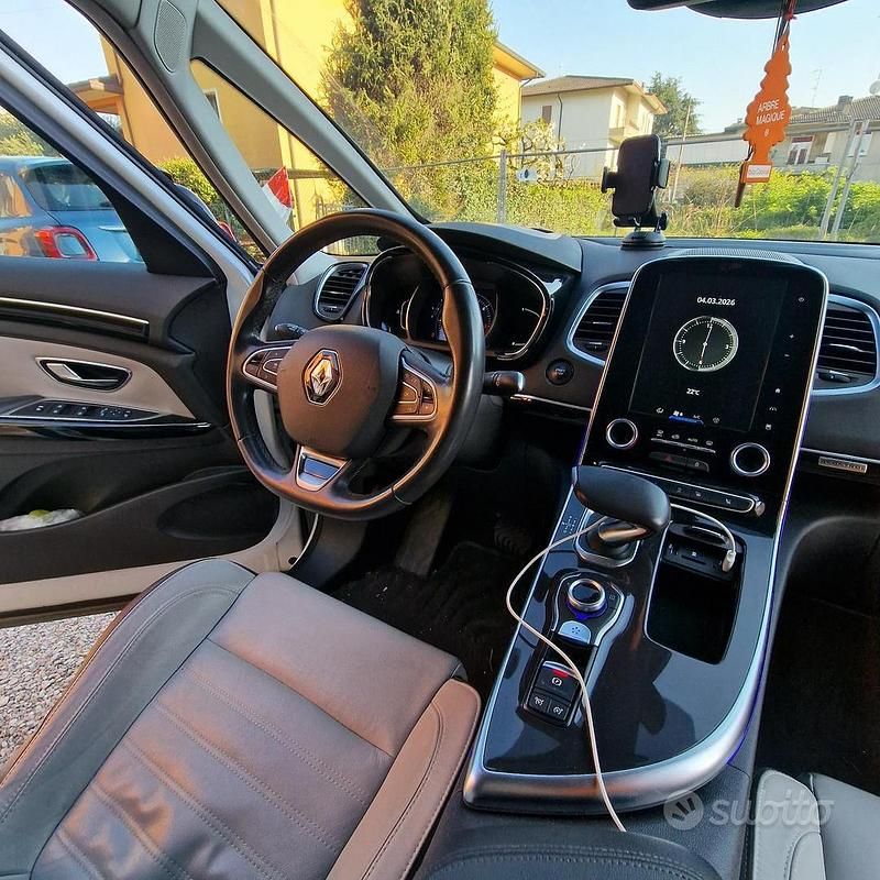 Usata Renault Espace 160 CV (117 kW) 2018 Bianco Monovolume