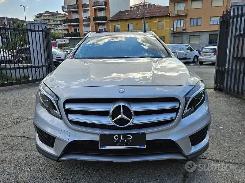Occasion Mercedes GLA200 Premium 156 ch (114 kW) 2016 Gris SUV