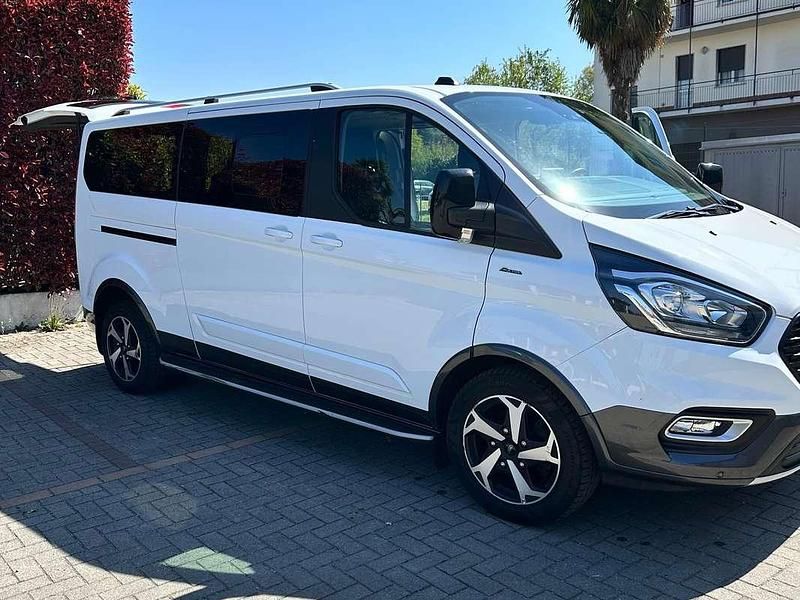 Occasion Ford Transit Custom Active 150 ch (110 kW) 2022 Blanc Van