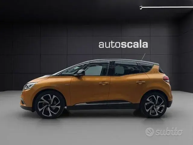 Usata Renault Scénic IV Edition One 160 CV (117 kW) 2017 Oro Monovolume