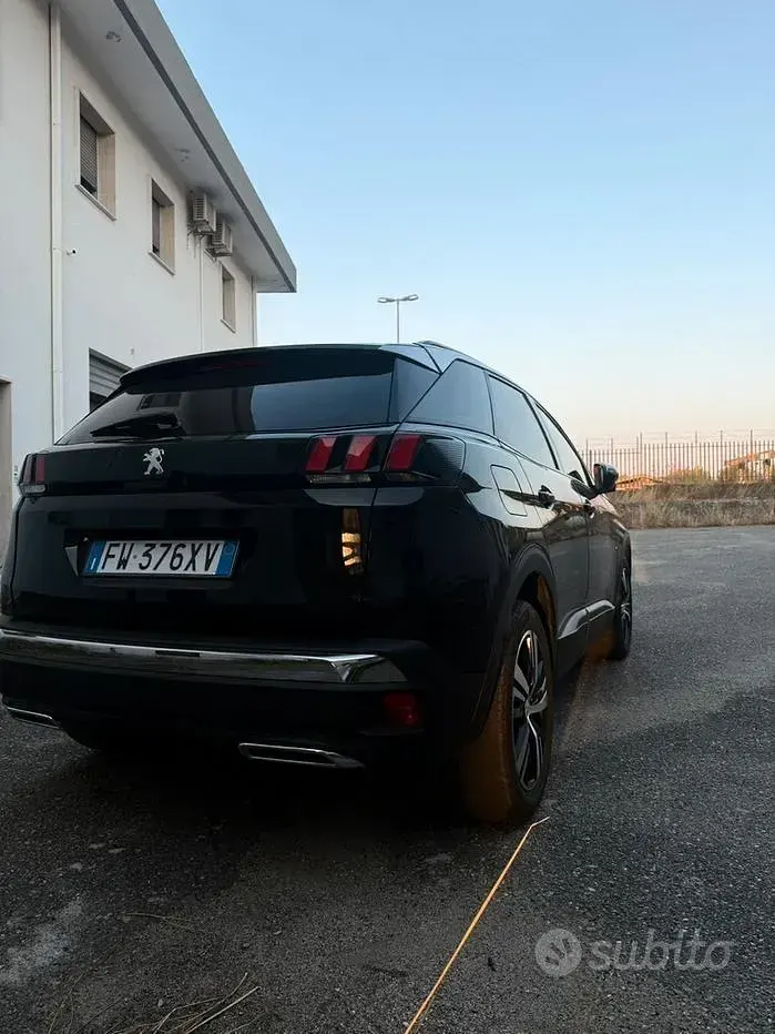 Usata Peugeot 3008 131 CV (96 kW) 2019 Nero SUV