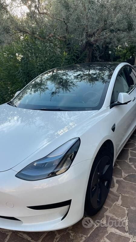 Usata Tesla Model 3 208 kW (283 CV) 2023 Bianco Berlina