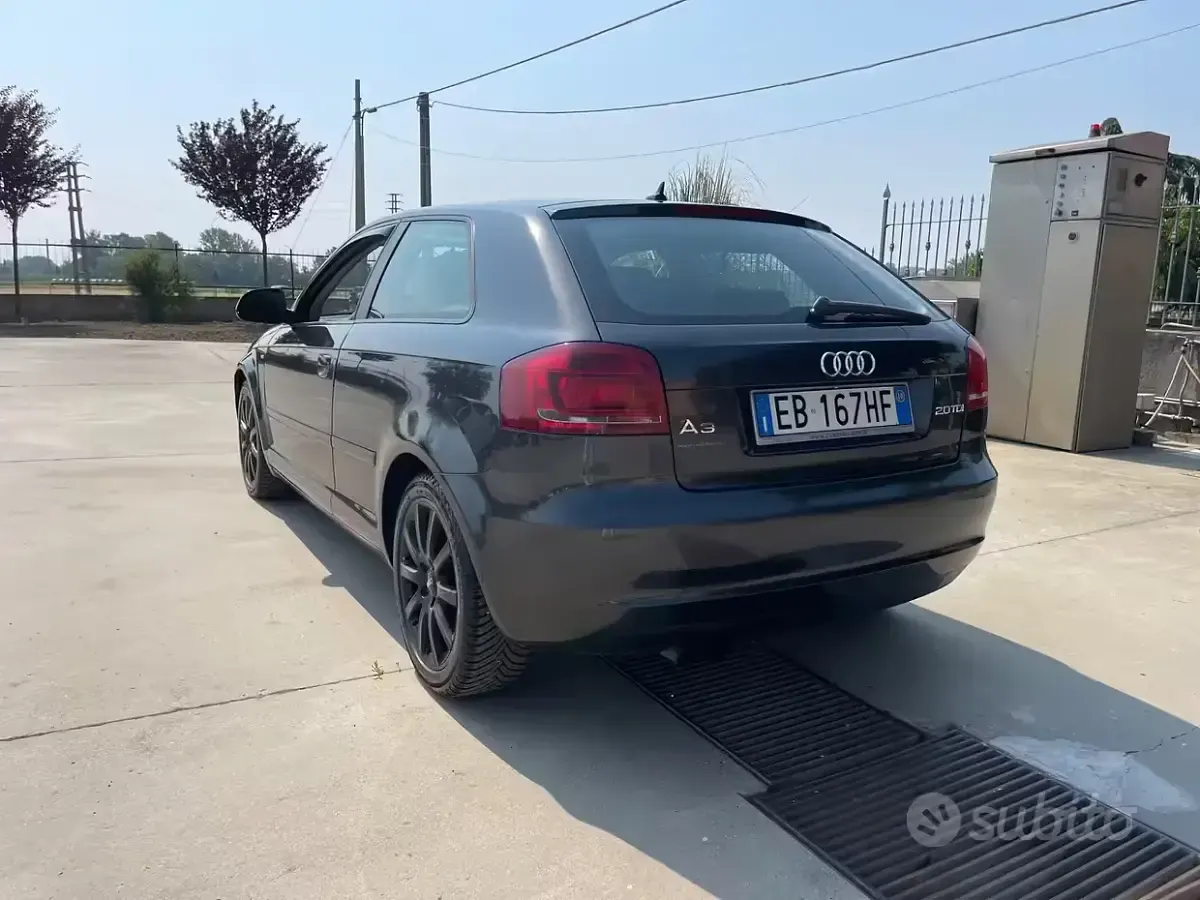 Usata Audi A3 Ambiente 140 CV (102 kW) 2010 Nero Utilitaria