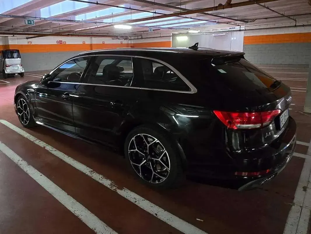 Usata Audi A4 S-Line 190 CV (139 kW) 2016 Nero Station wagon