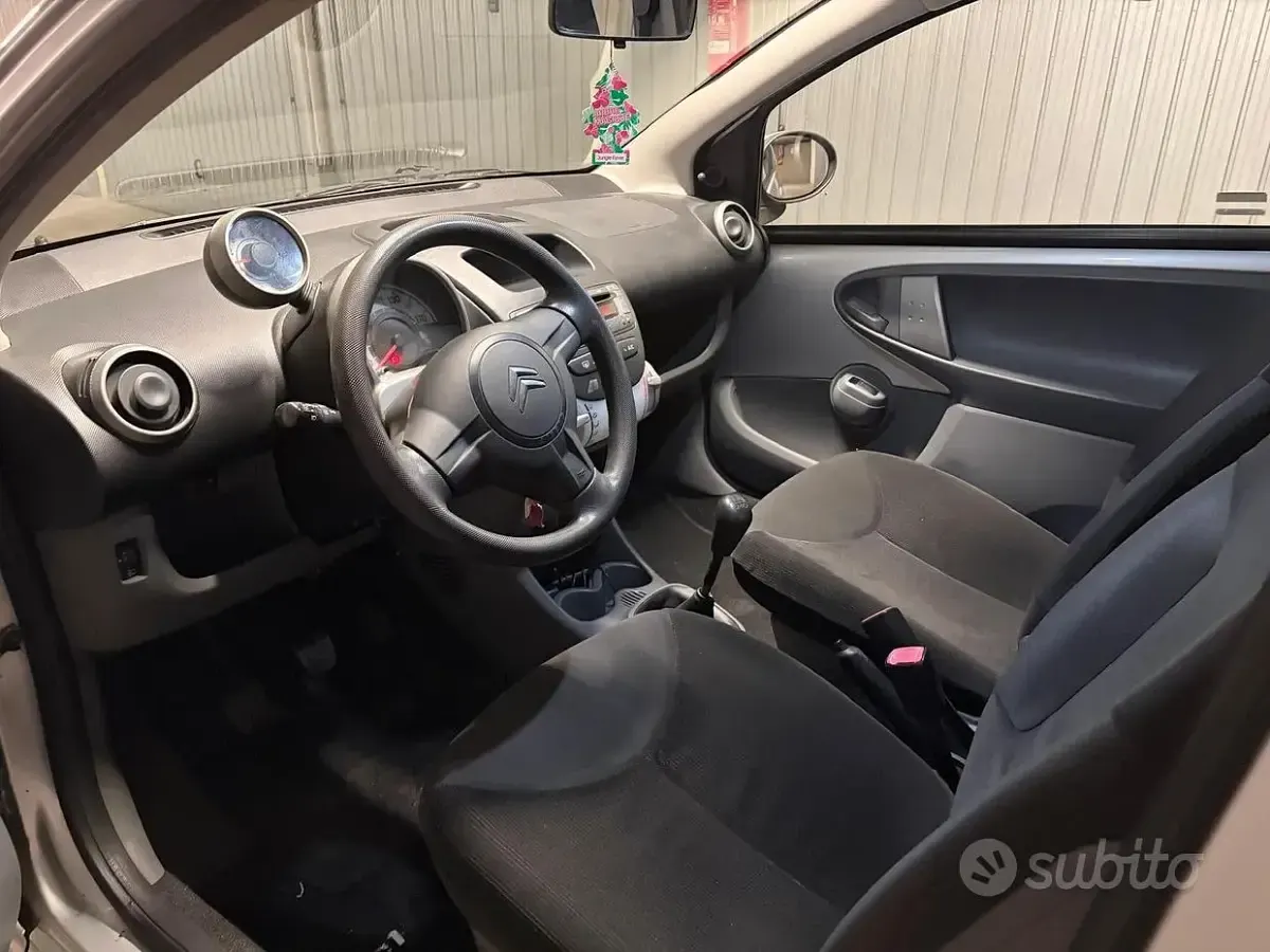 Usata Citroën C1 68 CV (50 kW) 2008 Grigio Utilitaria