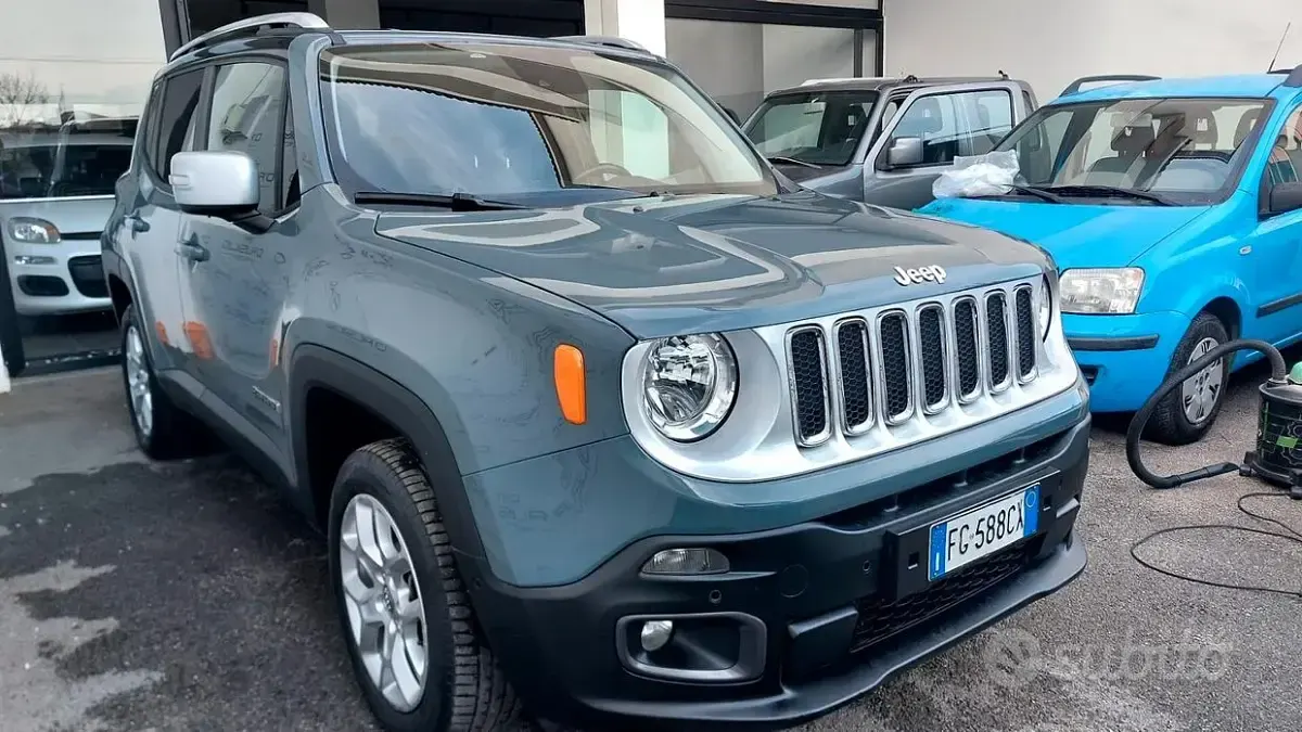 Usata Jeep Renegade Limited 140 CV (102 kW) 2017 Other SUV