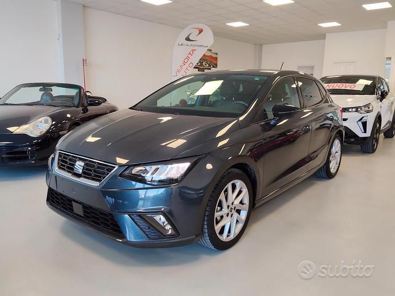 Usata Seat Ibiza FR 95 CV (69 kW) 2025 Grigio Utilitaria