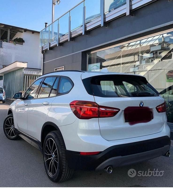 Usata BMW X1 Efficient Dynamics 190 CV (139 kW) 2017 Bianco SUV